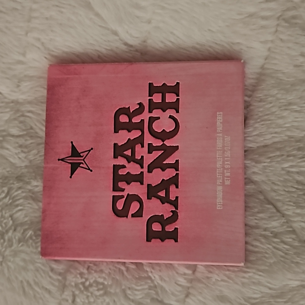 Jeffery Star Star Ranch eye shadow pallet.